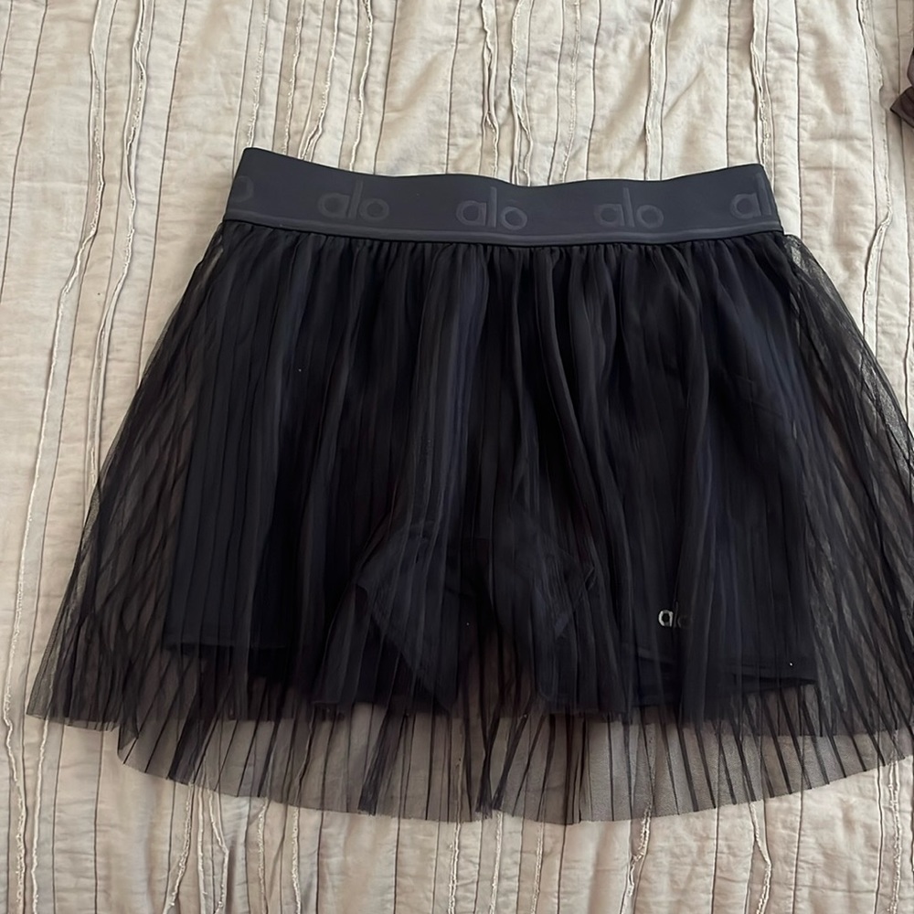 Alo Skirt